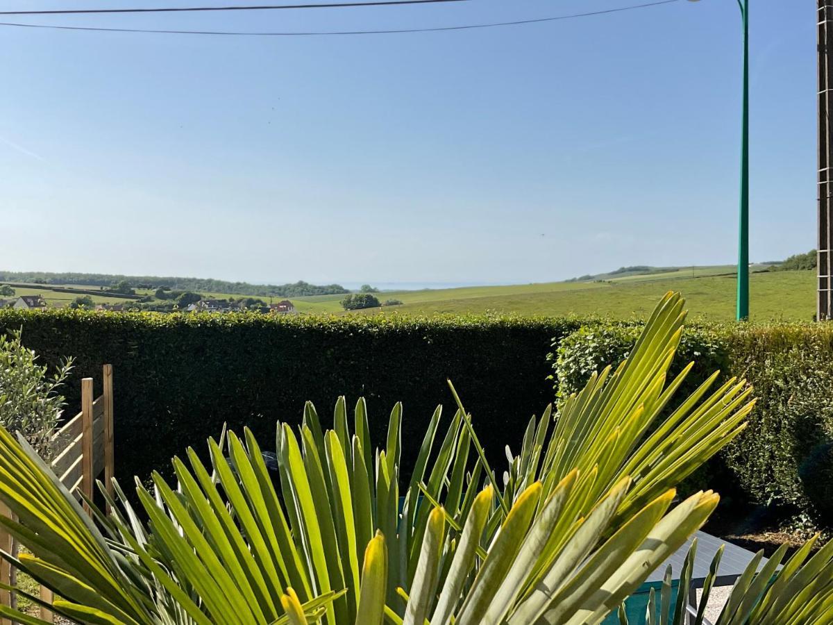 Sur Les Routes De La Mer Saint-Inglevert Exterior foto